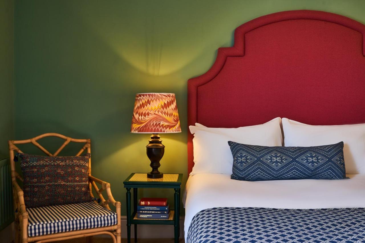 The Mitre, Hampton Court Hotel Kingston upon Thames  Kültér fotó