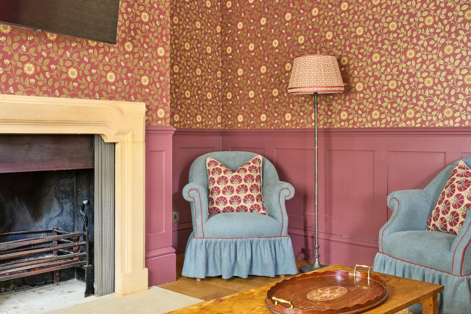 The Mitre, Hampton Court Hotel Kingston upon Thames  Kültér fotó Interior of the house
